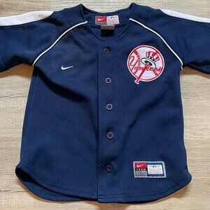 New York Yankees VTG. Derek Jeter Nike Team Youth Boys Jersey  2T MLB No. 2 NYY